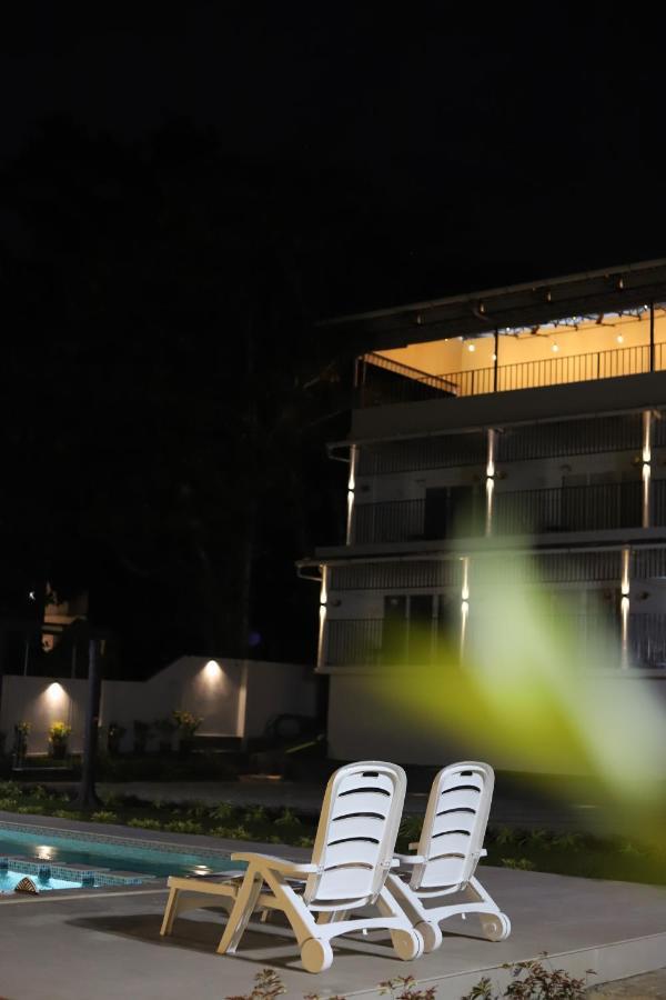 Seeheim Resorts Athirappilly Exteriör bild