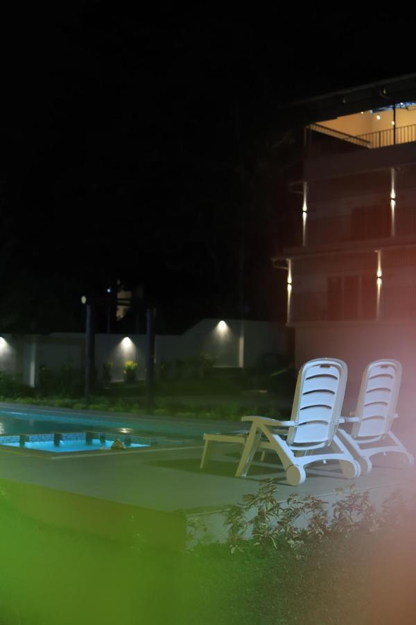 Seeheim Resorts Athirappilly Exteriör bild