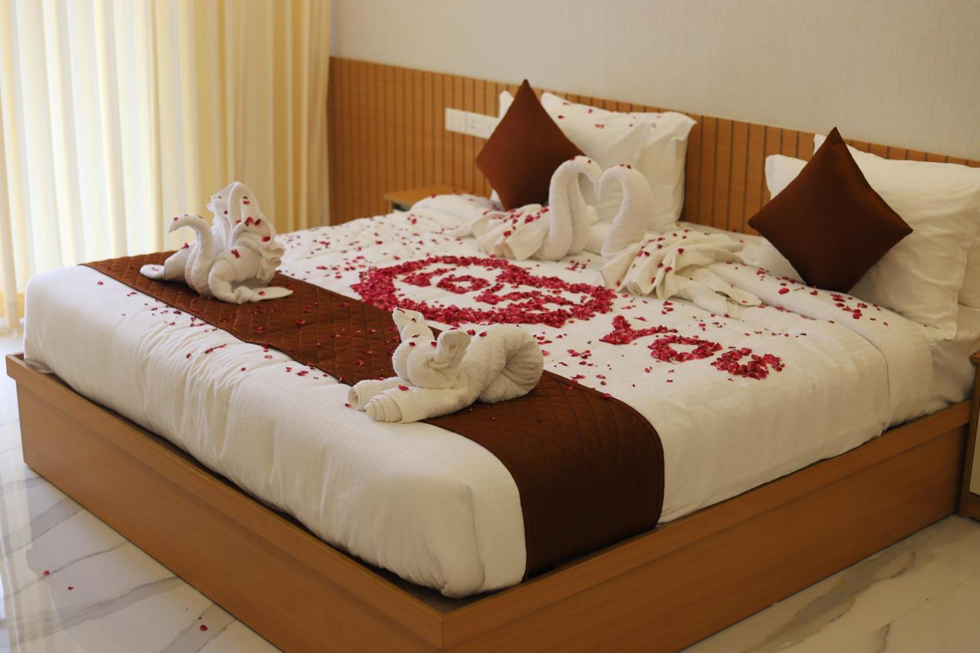 Seeheim Resorts Athirappilly Exteriör bild